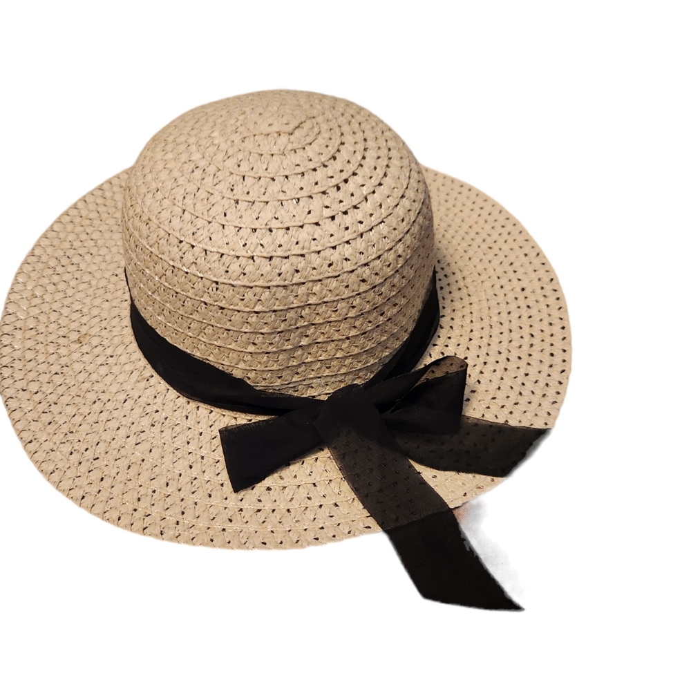 NWOT SUN/ GARDEN hat